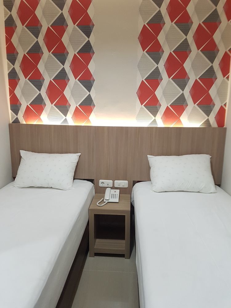 Ethan Hotel Kelapa Gading Jakarta Exterior photo