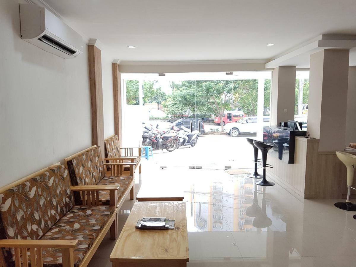 Ethan Hotel Kelapa Gading Jakarta Exterior photo